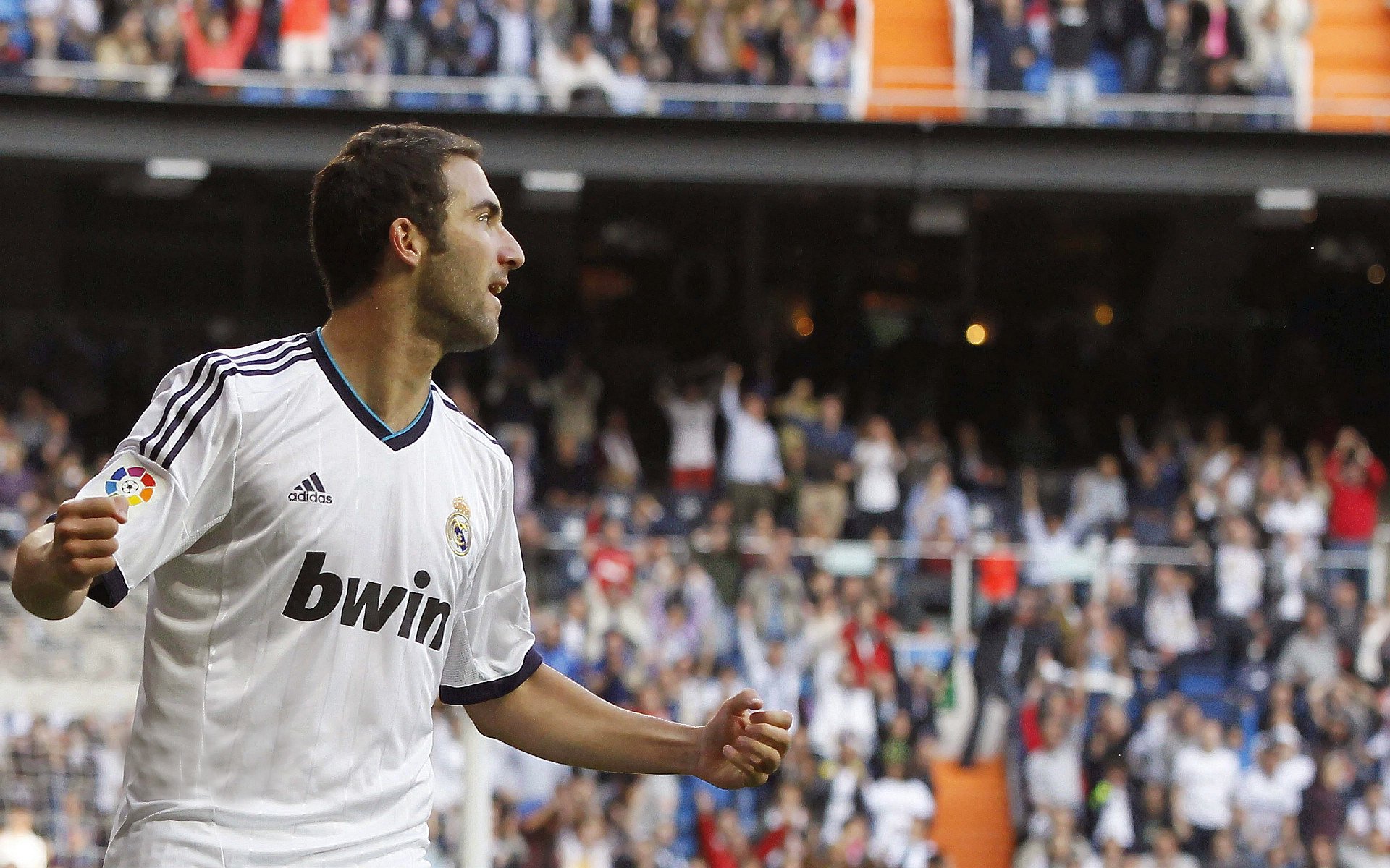 迪巴拉状态火爆,意甲成为关键枢纽,足坛迪巴拉